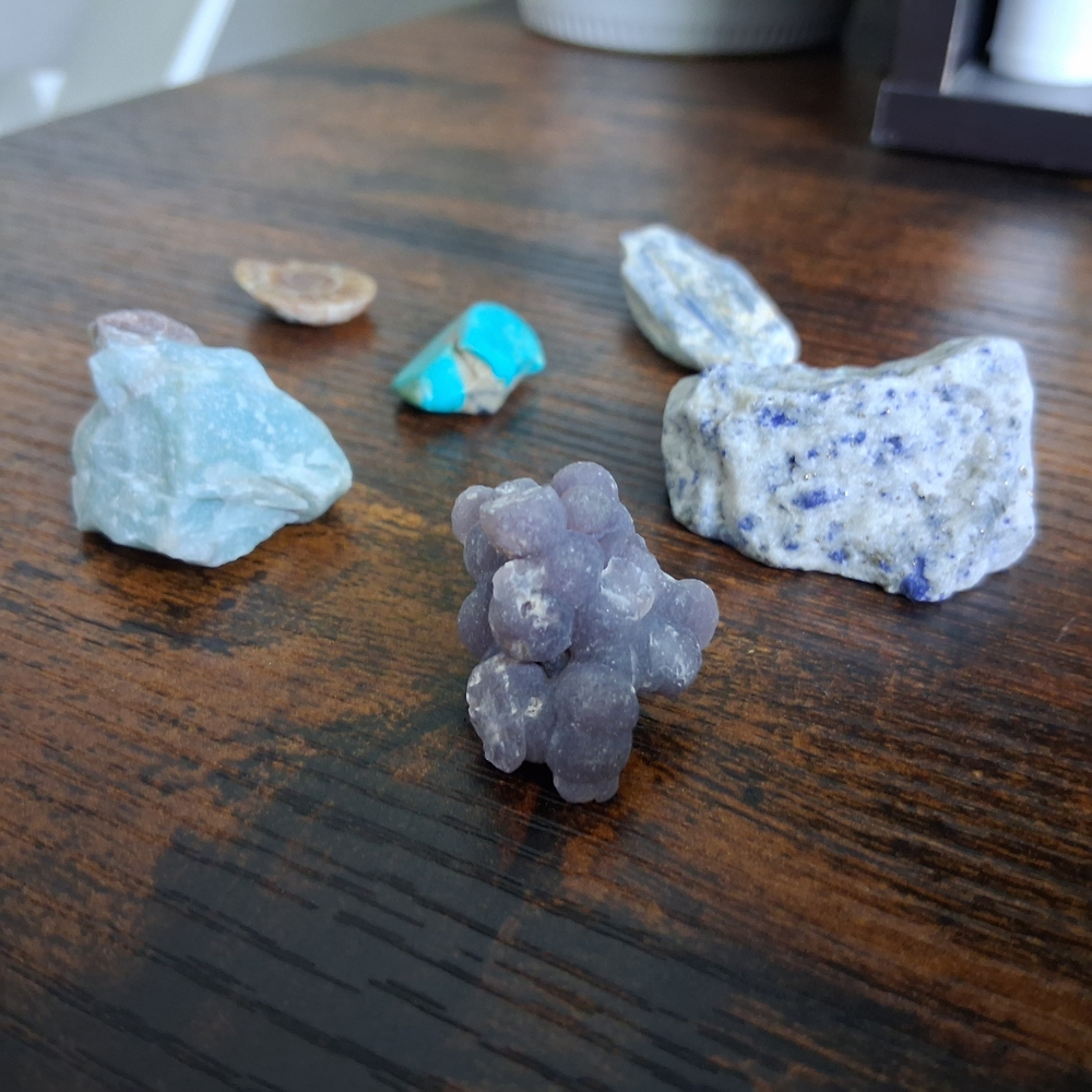 Assorted Gemstone Collection - Picture 3 of 4